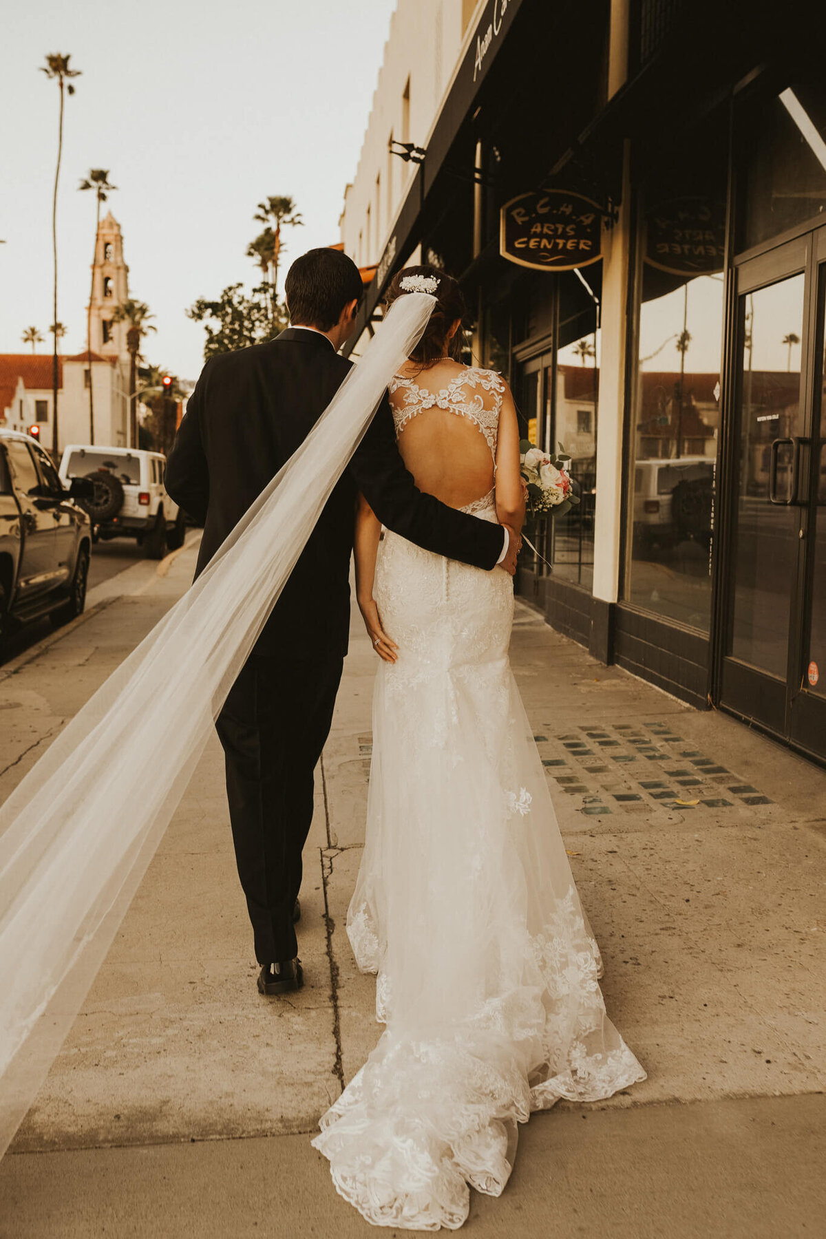riverside-couple-portraits-candid-moments-elopement