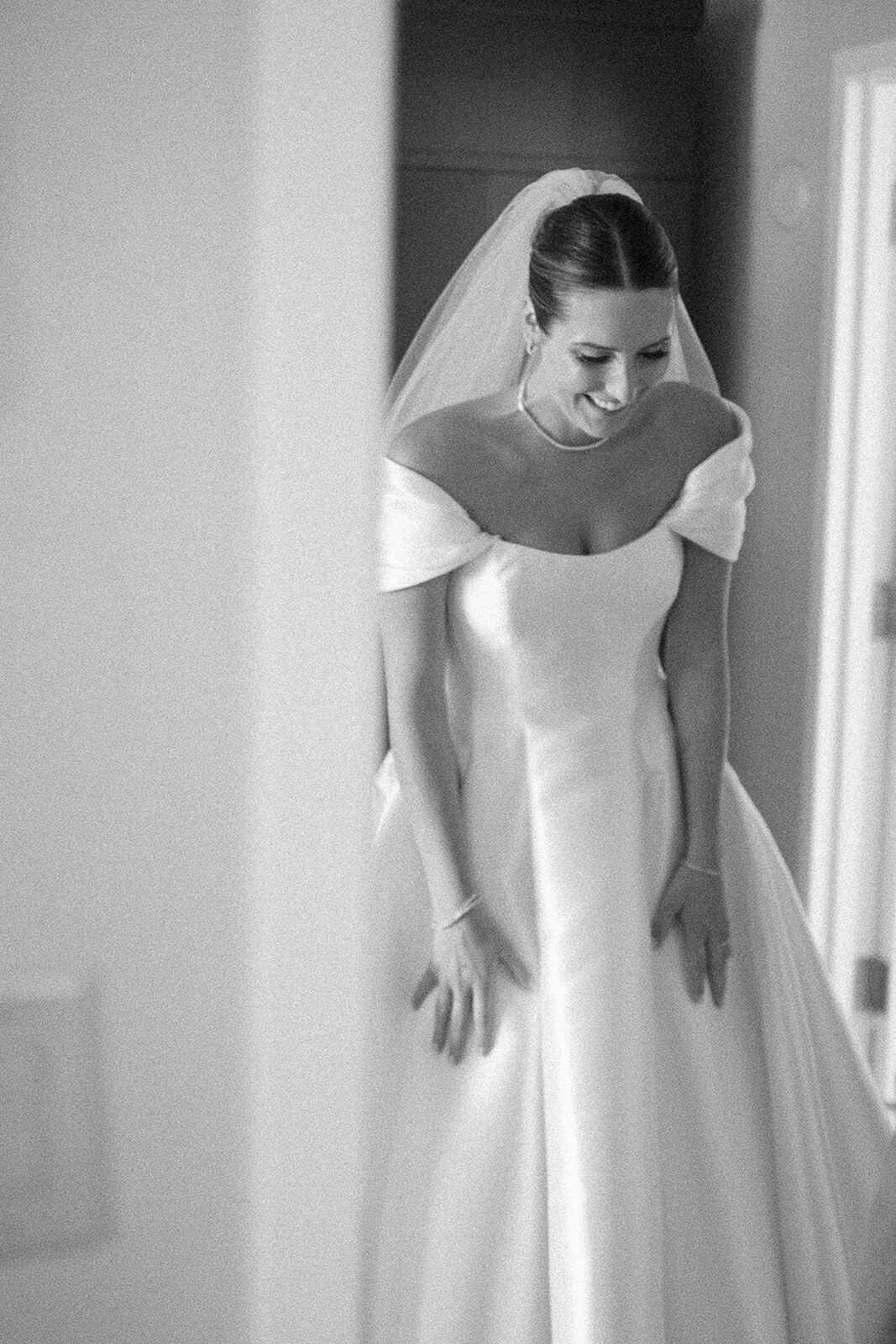 charleston-wedding-photographer-planters-inn-wedding-getting-ready-details3