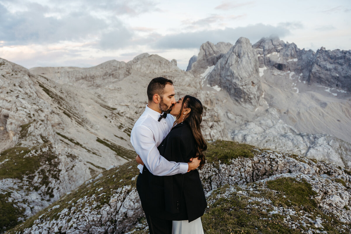 Marmarole helicopter Elopement Dolomites -78