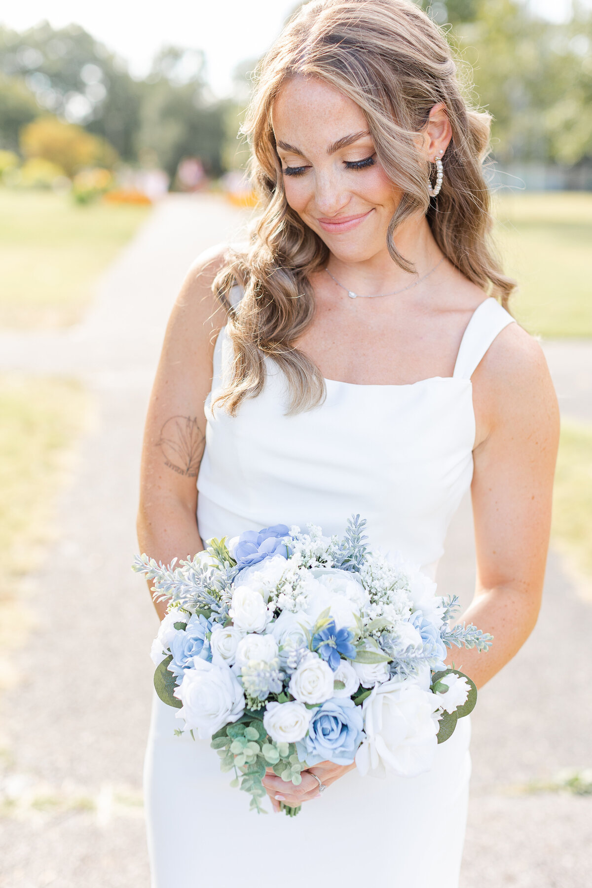 Kyle & Katie wedding sneak peeks. Bella Faith Photography 48