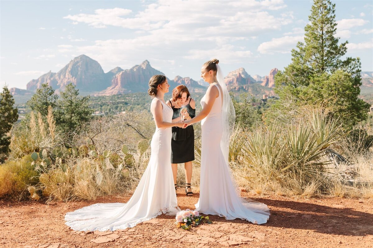 LGBTQ_sedona_wedding_elopement_photographer5