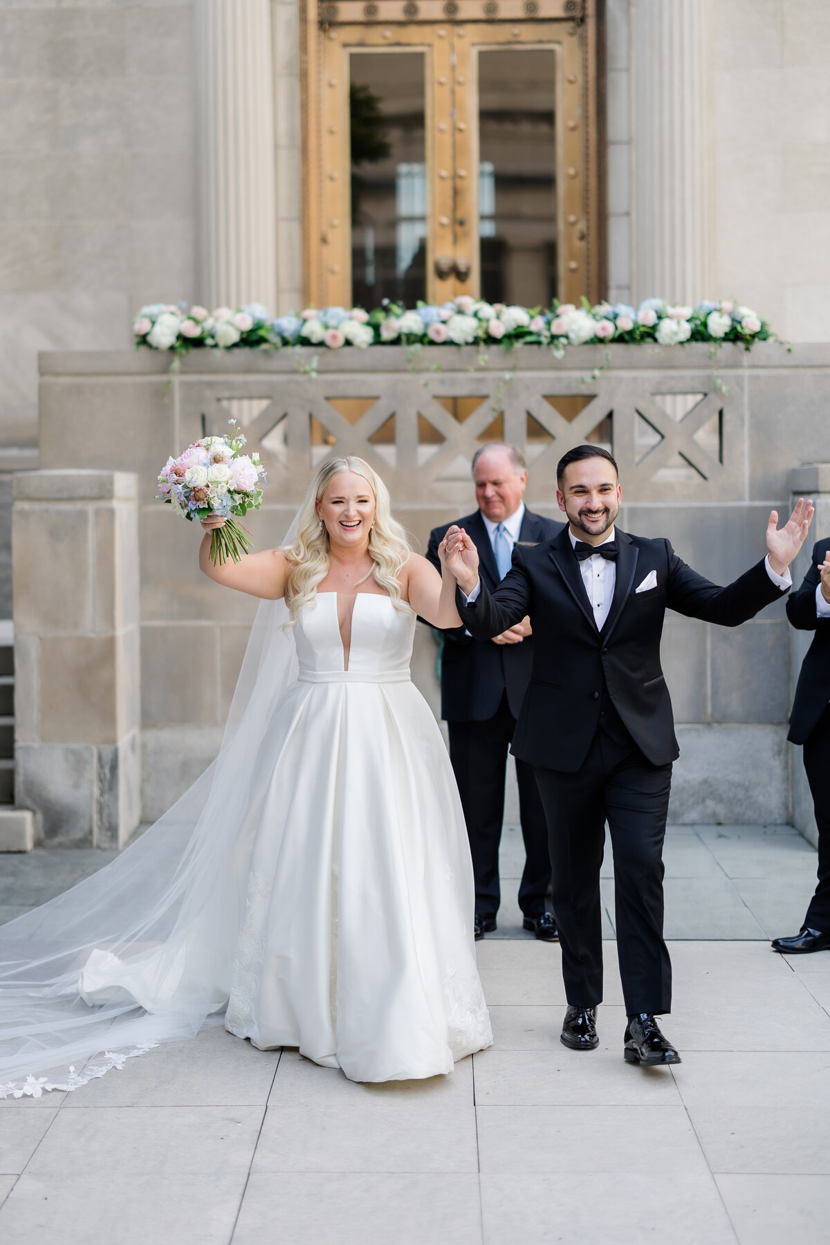 kasia-sickau-photography-cincinnati-ohio-wedding-photographer-caitlyn-mohammed-cincinnati-art-museum-wedding41