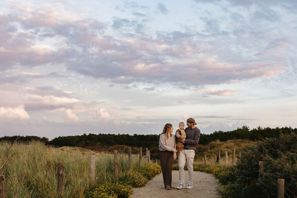 Gezinsfotoshoot in de duinen van Wassenaar 