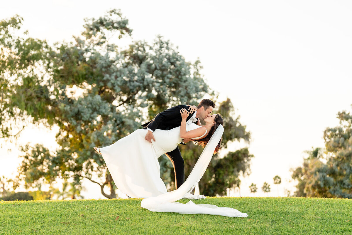 Feast and Fareway Wedding Photos-75_websize