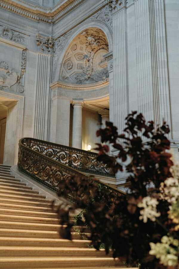Lauren+Alex_sf_city_hall_046