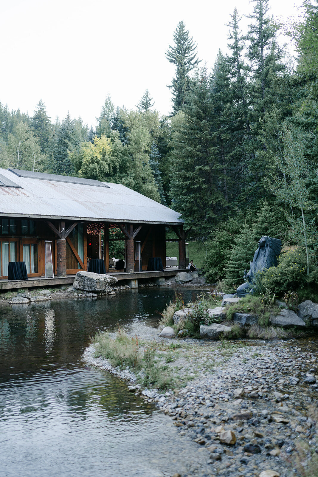 sundance-mountain-resort-fall-bridgerton-wedding-pepper-nix-2125-1869