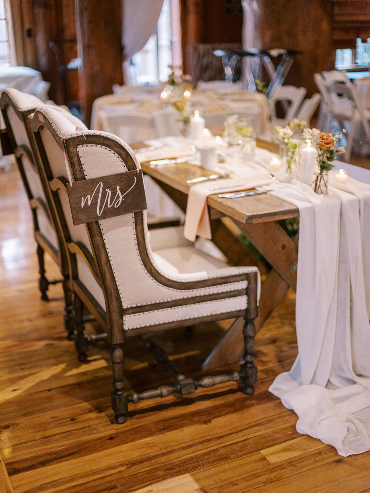 ivory sweetheart table chairs