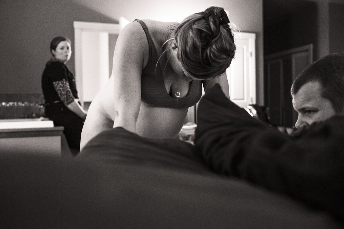 BestMichiganBirthPhotographer-28