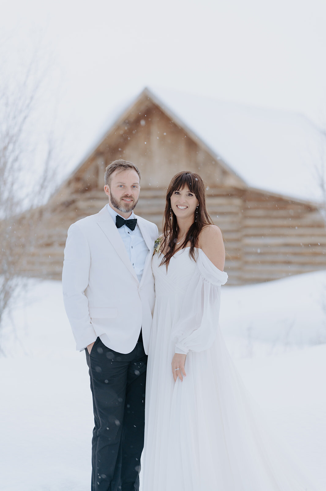 Winter-Elopement-B-T-443