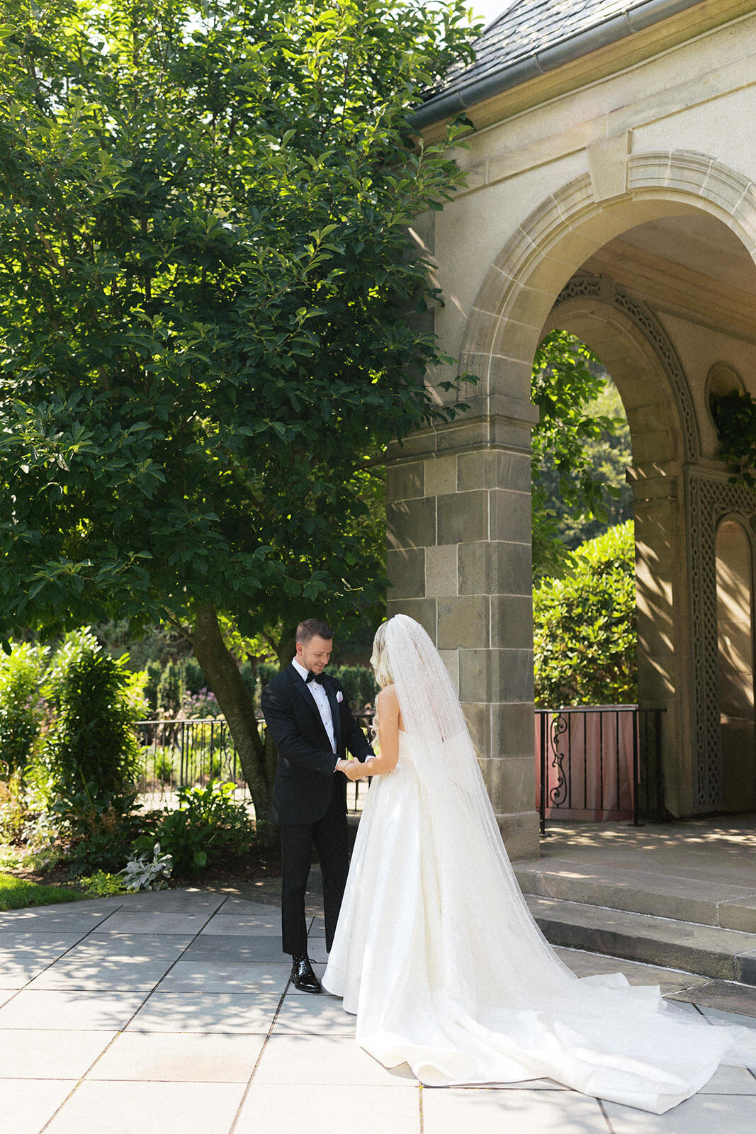 Pink destination wedding in newport-Halie Child Photography-19