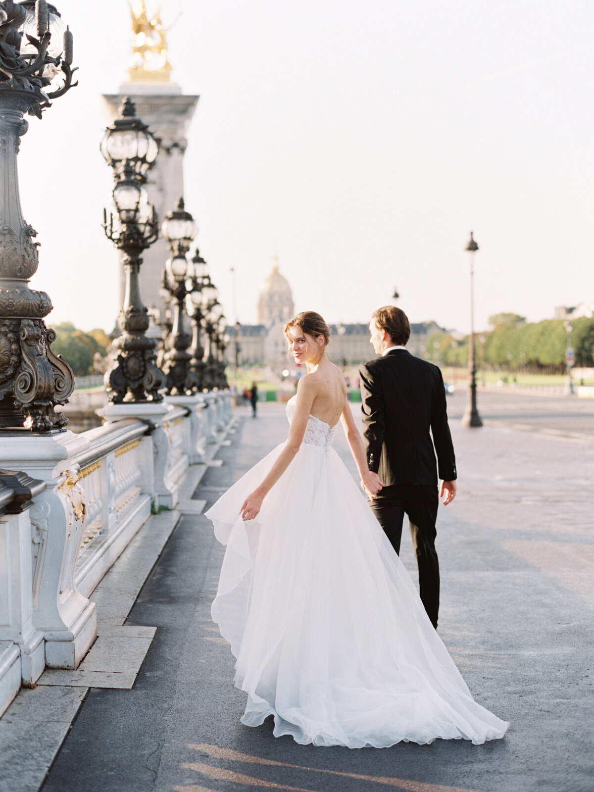 petit-palais-elopement-paris-wedding-photographer-mackenzie-reiter-photography-pont-alexandre-bridge-paris-france-16