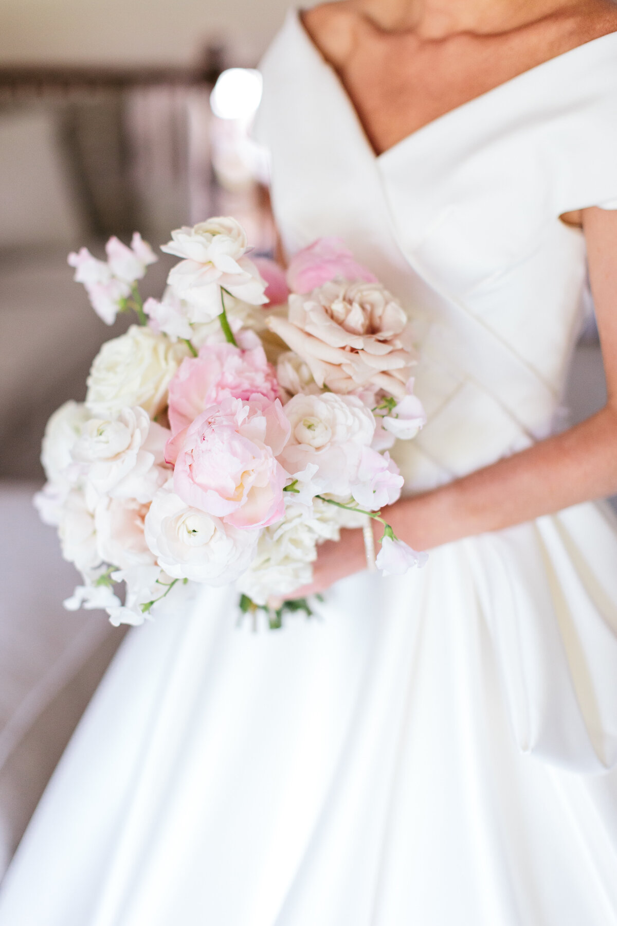 NicodemCreative-Kitty+SpencerWedding-ButterfieldCountryClub-157