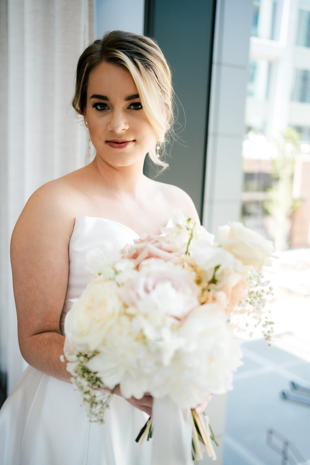 0659 Charlotte_Wedding_Photographers_JW_Marriott_Styled_Session