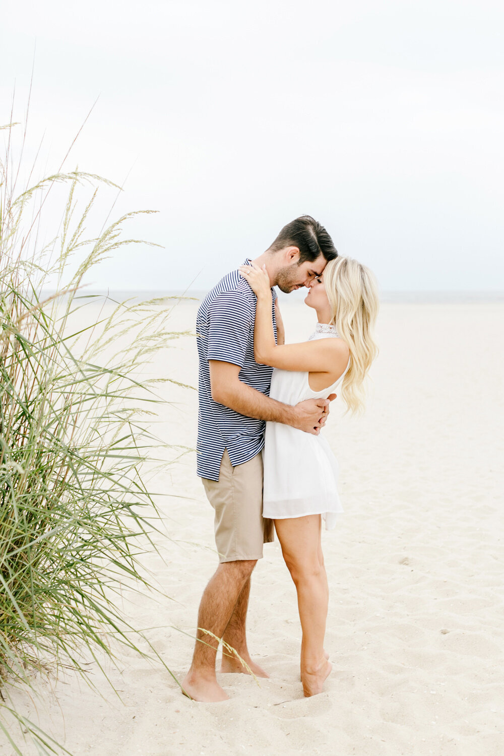 312-Emily-Wren-Photography-Beach-Engagement-Session