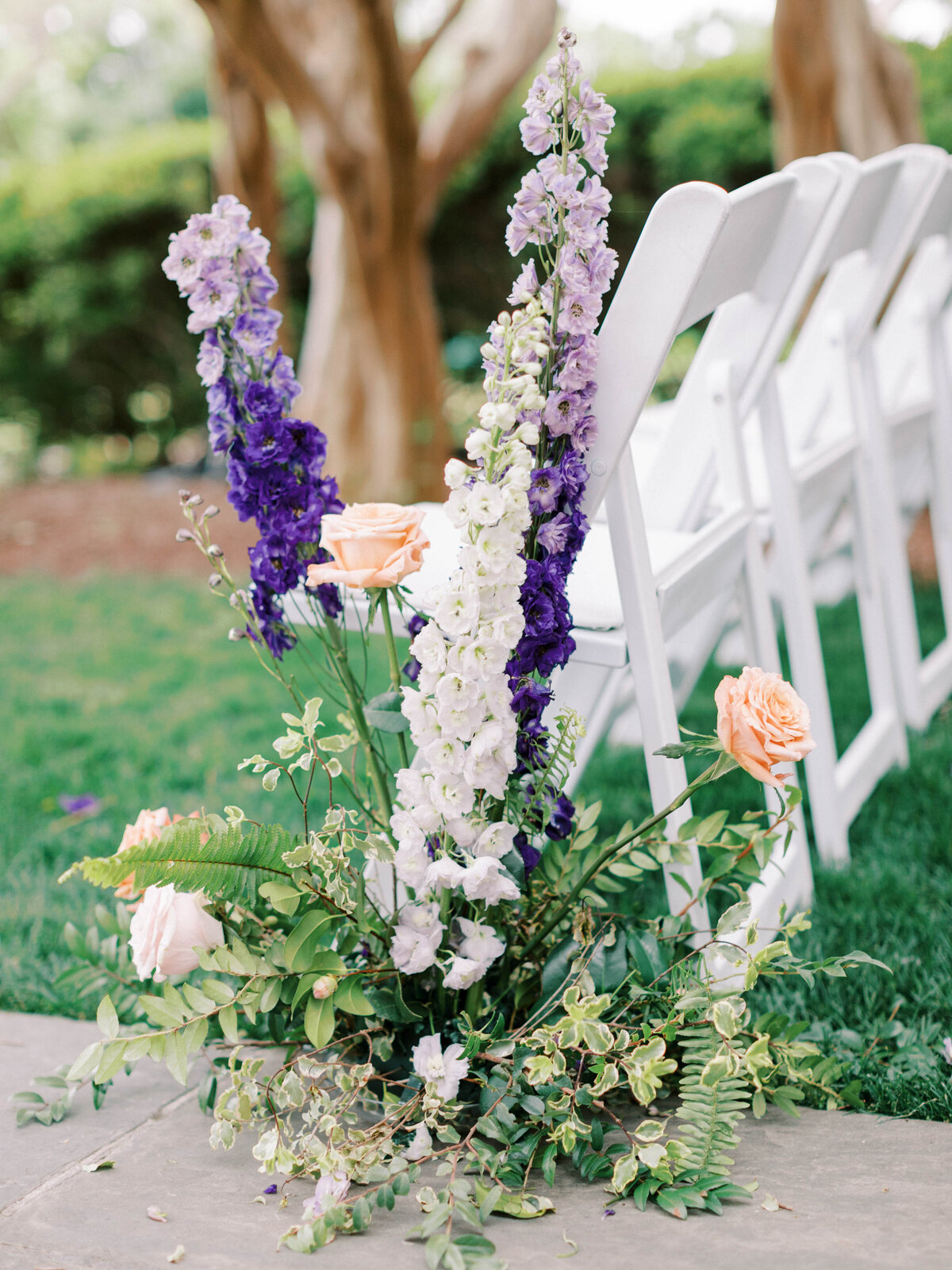 wedding-ceremony-crepe-myrtle-alley-outdoor-dallas-arboretum-venue-2