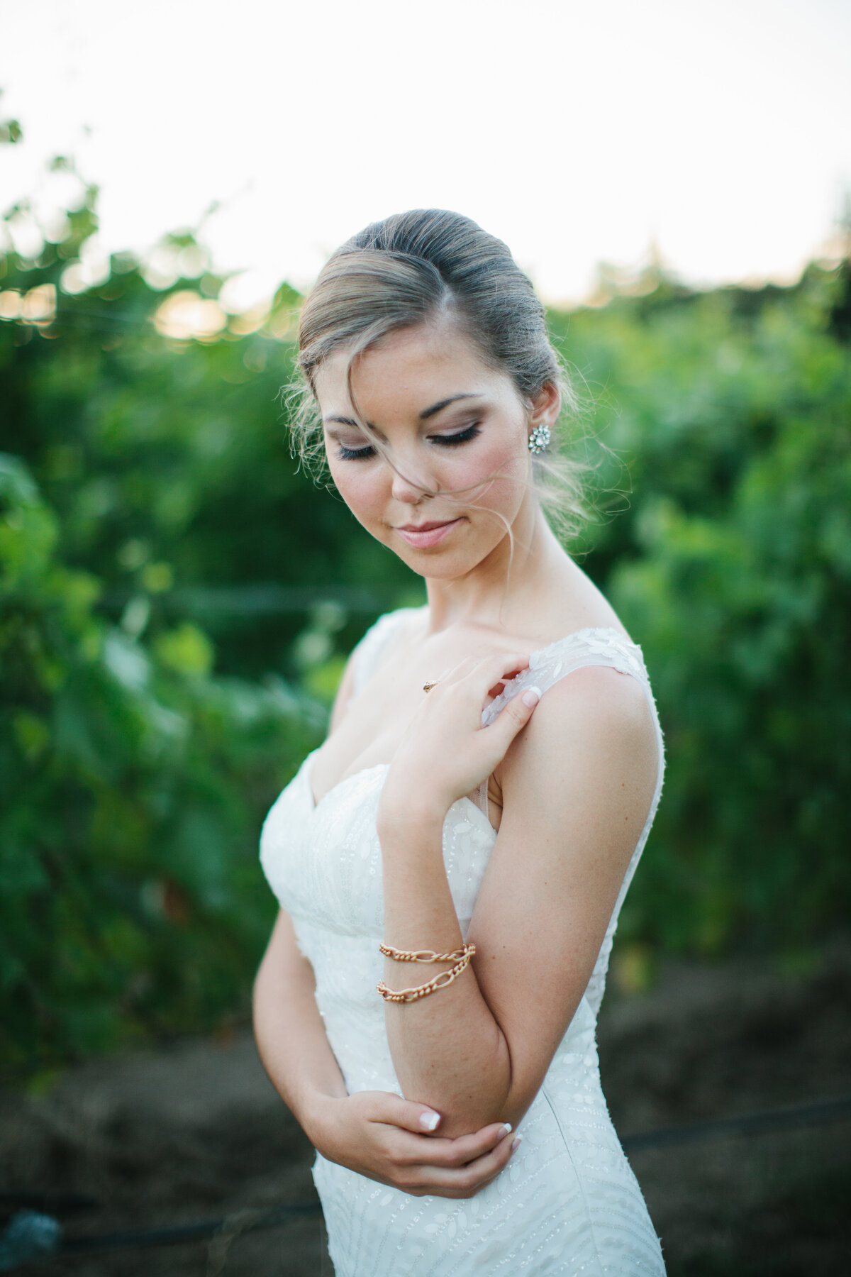 zenith-vineyard-bride-and-groom-portraits-2