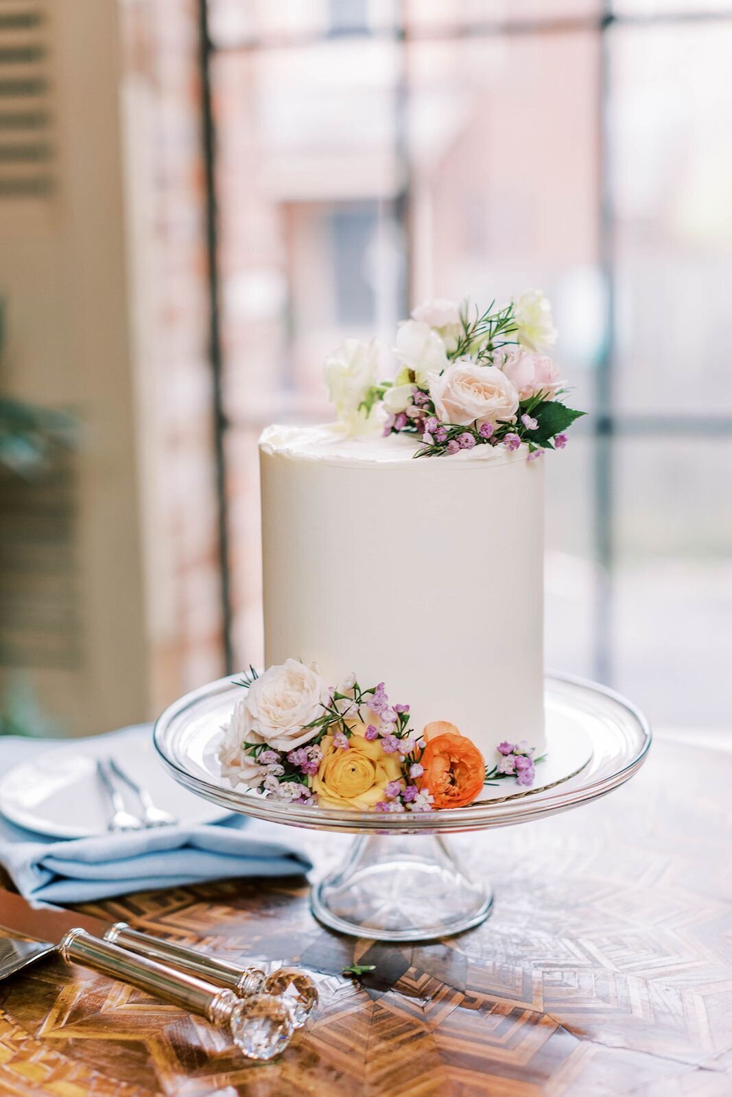 Lexington-Apiary-Wedding-wedding-cake