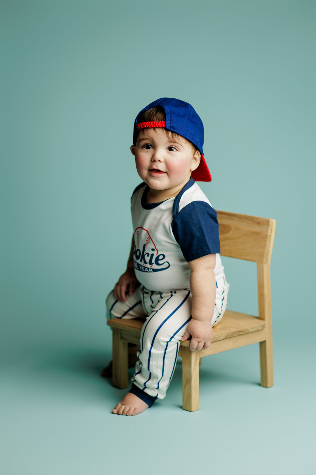 Best NW Arkansas cake smash photographer, cake smash photography near me, baby birthday photoshoot NW Arkansas
