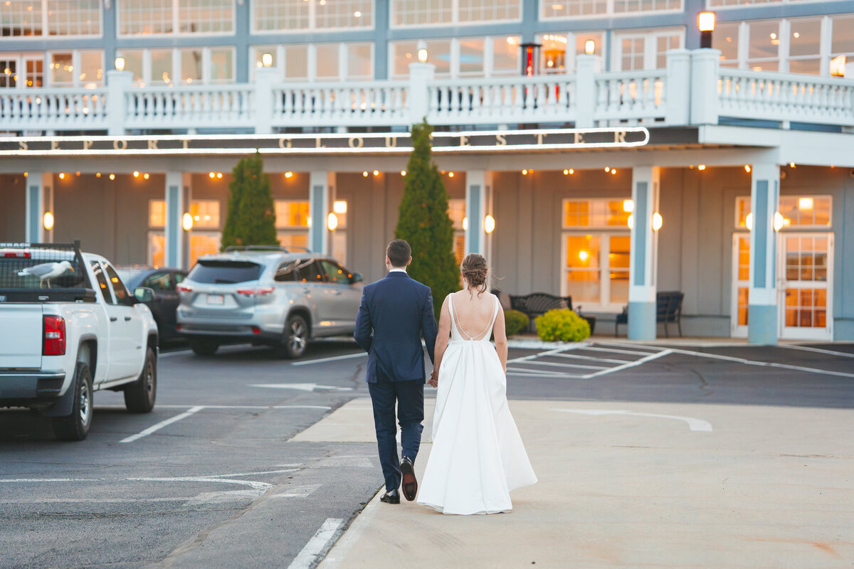 Cruiseport wedding photography with New England harbor scenery and emotional storytelling.