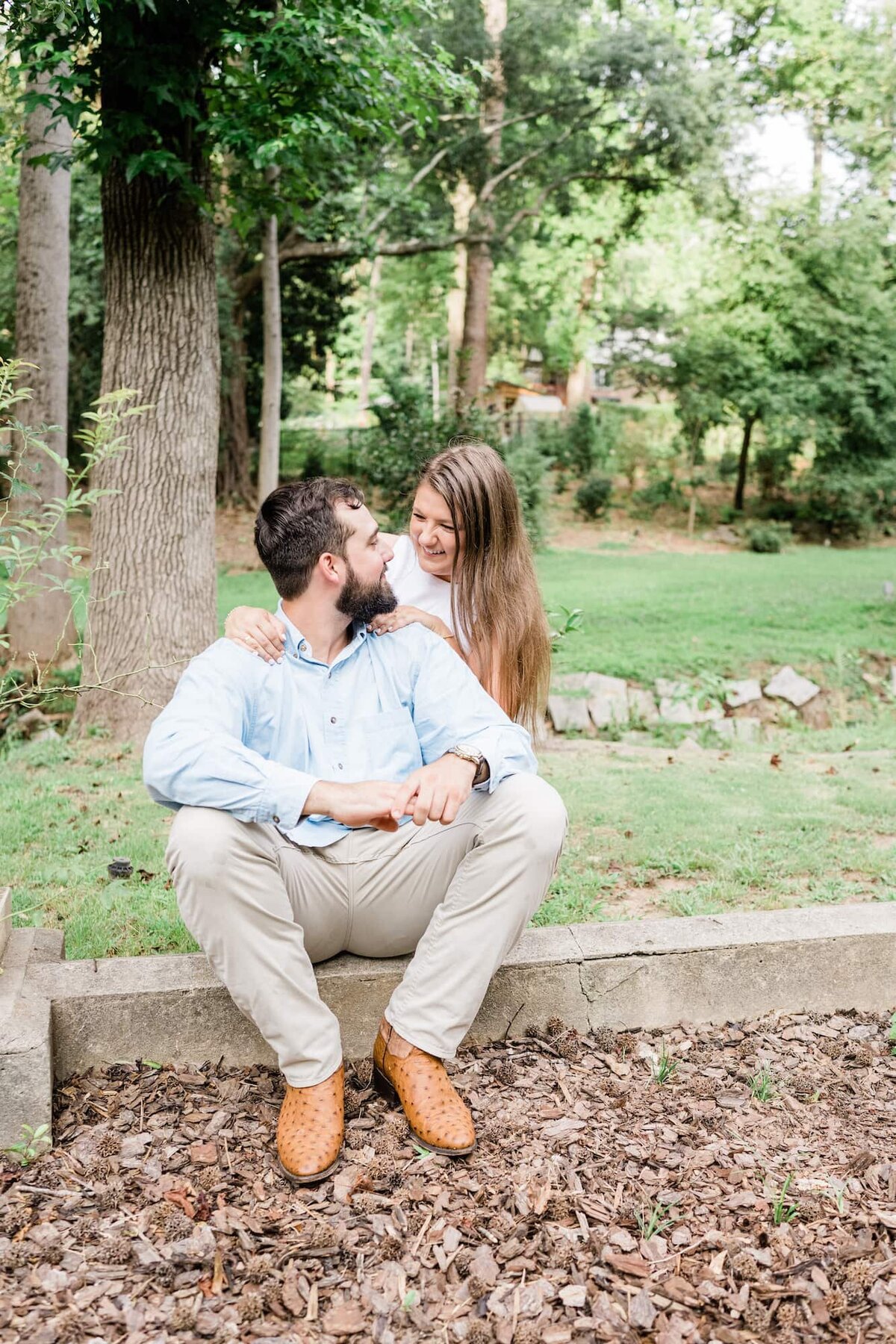 Elli-Row-Photography-CatorWoolford-Gardens-Engagement_2950