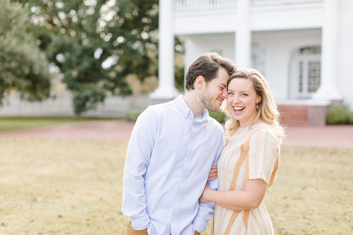 Engagement photo of couple at Venue de LaChute in Shreveport, Louisiana