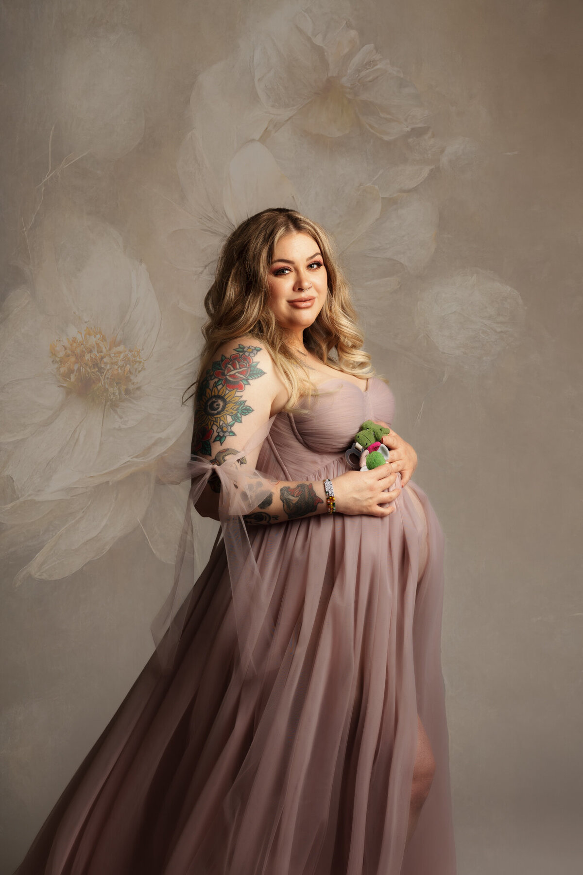 NW Arkansas maternity photoshoot, Fayetteville AR maternity photography, maternity portraits near me