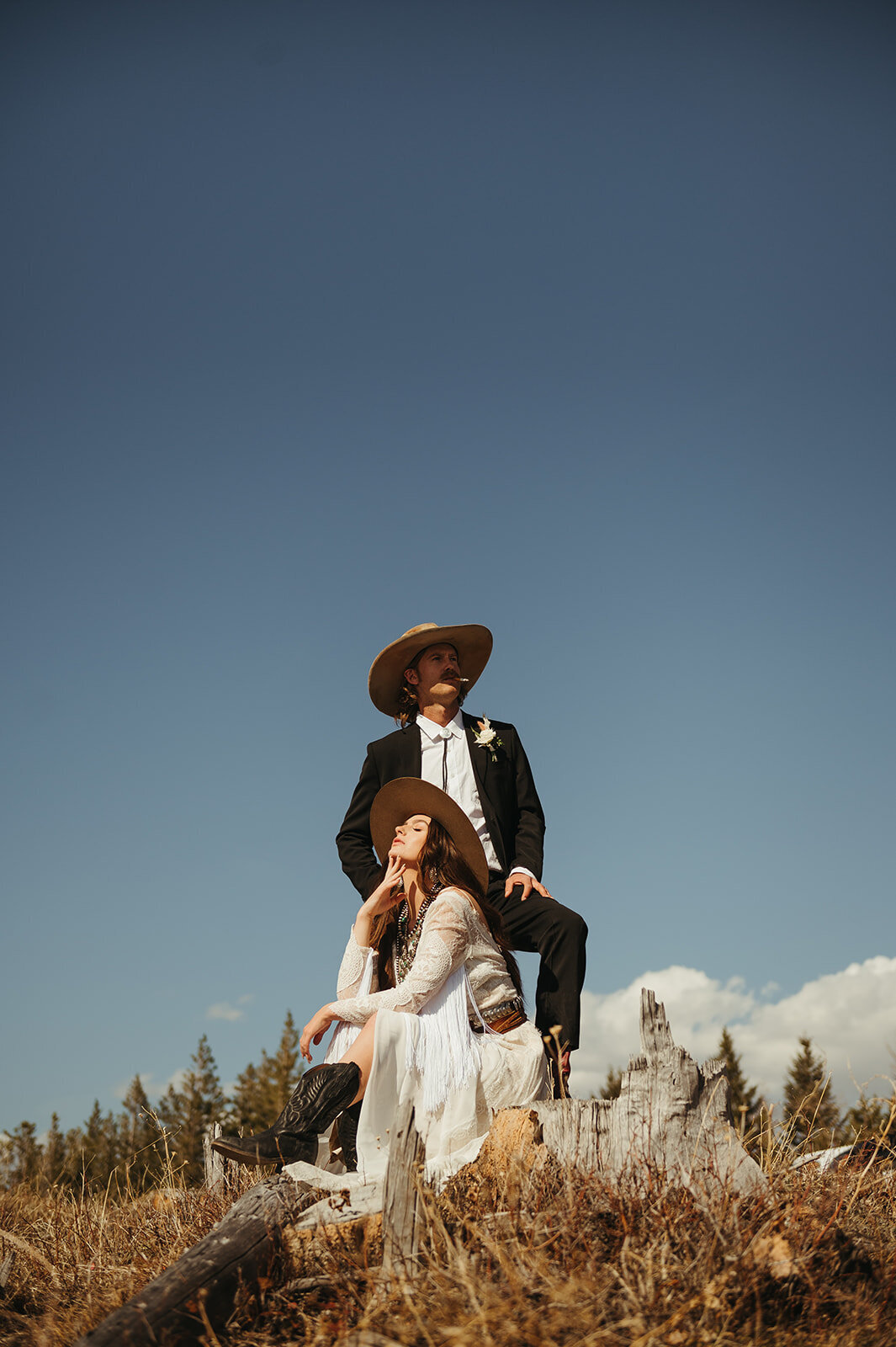 western-boho-glacier-park-elopement-presley-gray-photo-9344