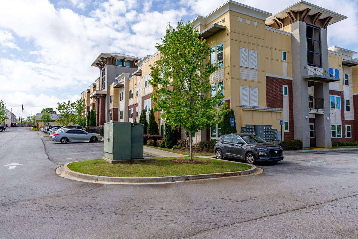 042924ATLGranite Crossing-30