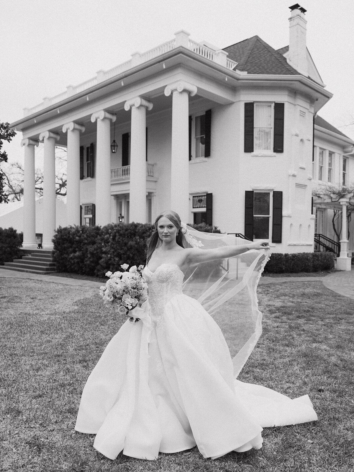 austin wedding photographer- 0056-2
