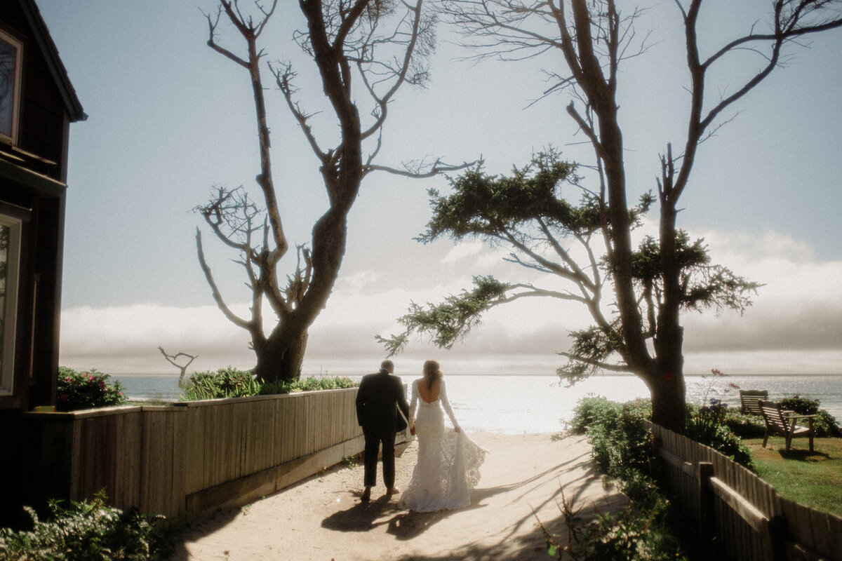 448 Cannon Beach Elopement Photographer_Wedding at Cannon Beach_Hug Point Elopement_Erica & Nate-1723_websize