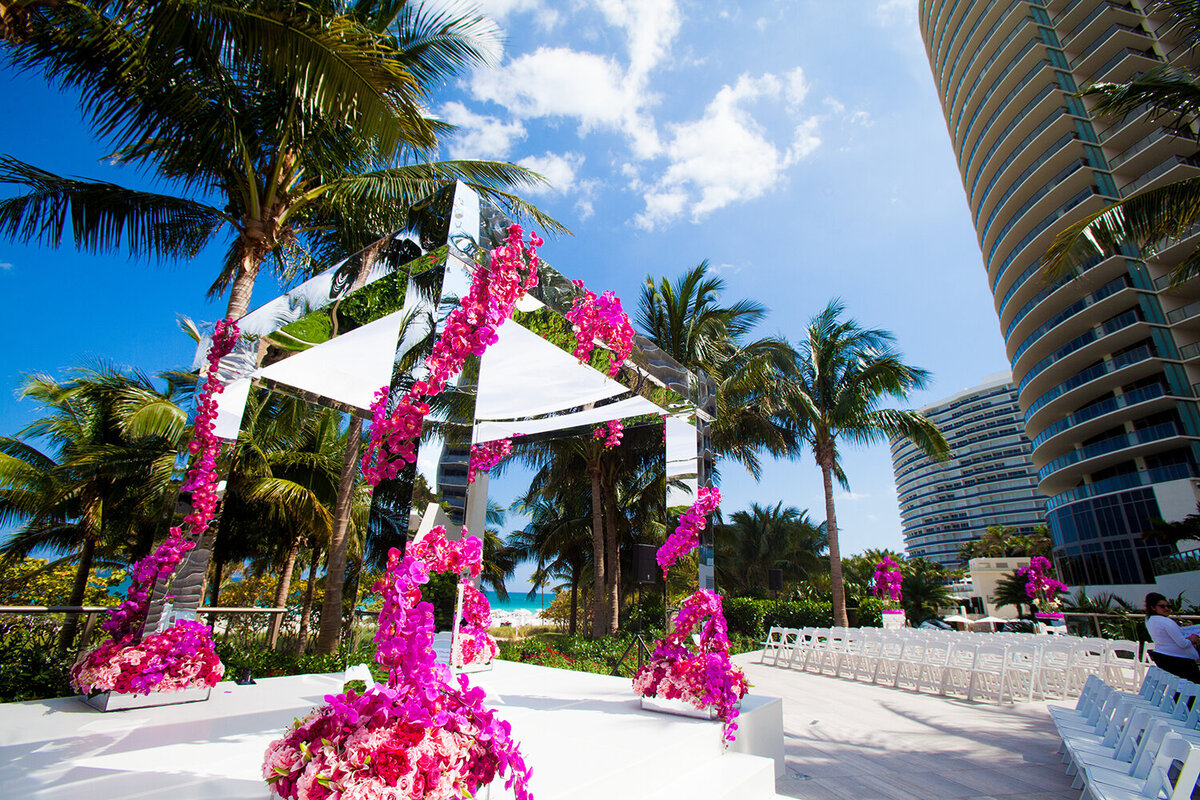 00008-modern-wedding-st-regis-bal-harbour-chris-weinberg-events