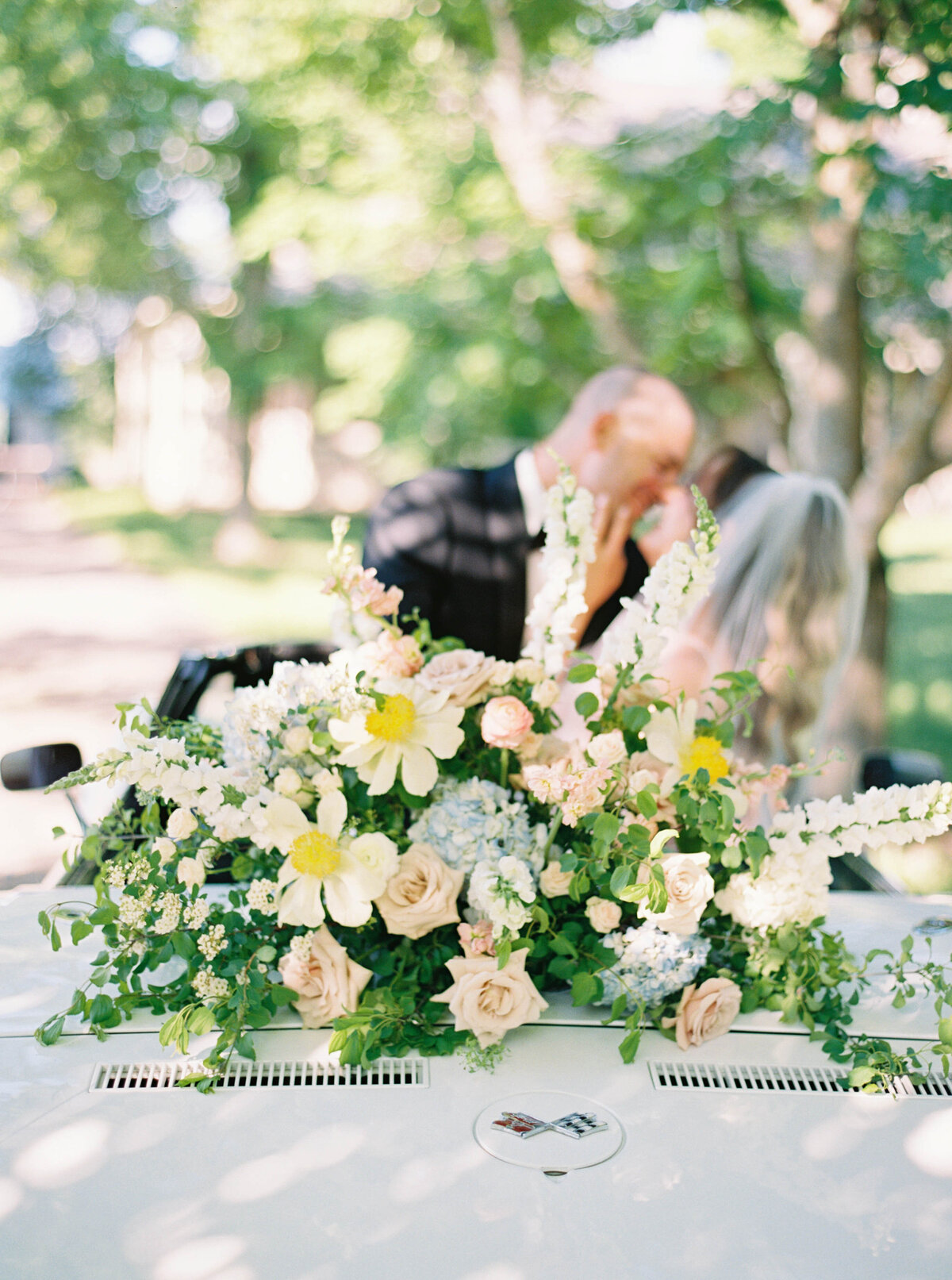 Ottawa-Film-Wedding-Photographer-Stephanie-Mason-And-Co_NaismithEditorial-330
