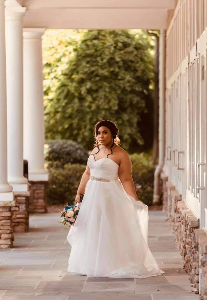 Elevate your Bixby, Oklahoma wedding with Shuman Koutory. Comprehensive planning, stunning design, and stress-free coordination for your perfect day.