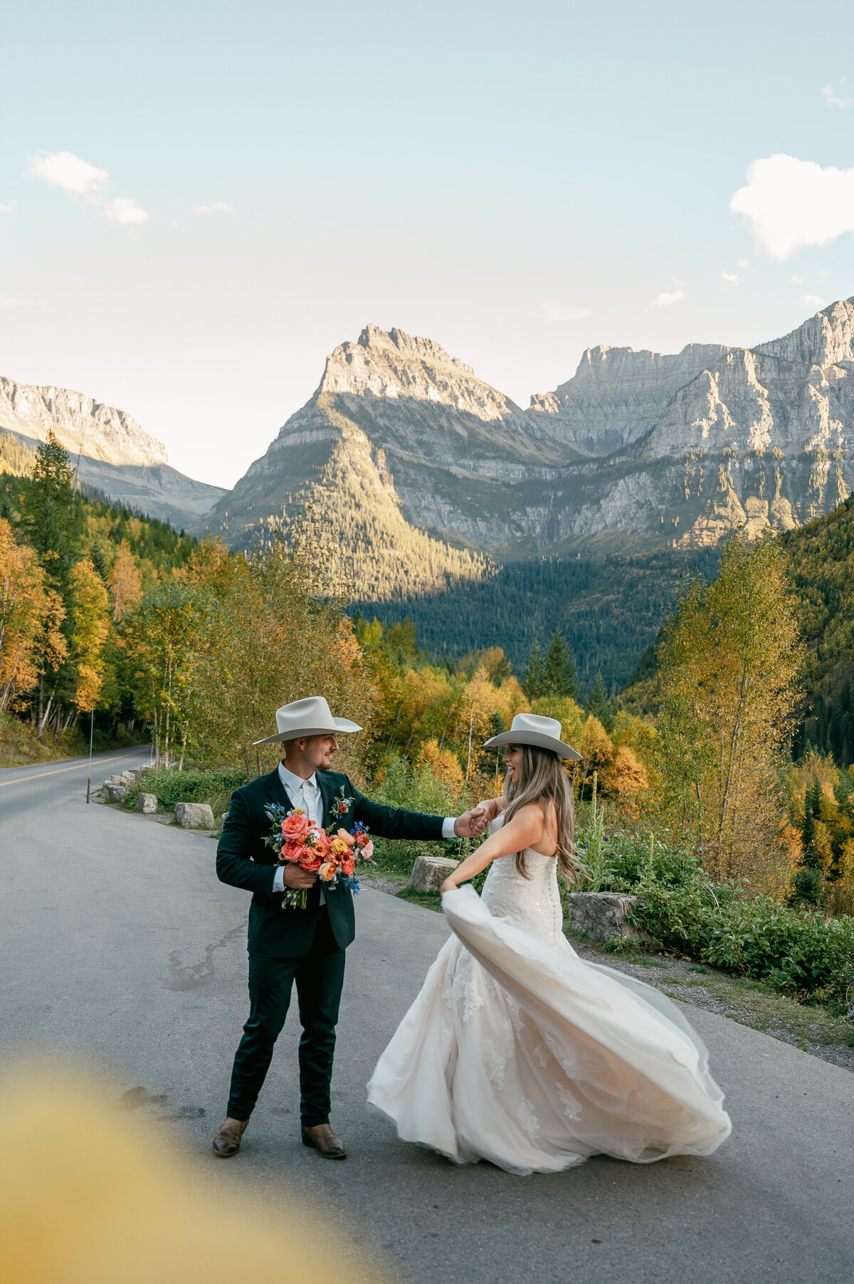 presley-gray-photo-boho-glacier-park-elopement-8908