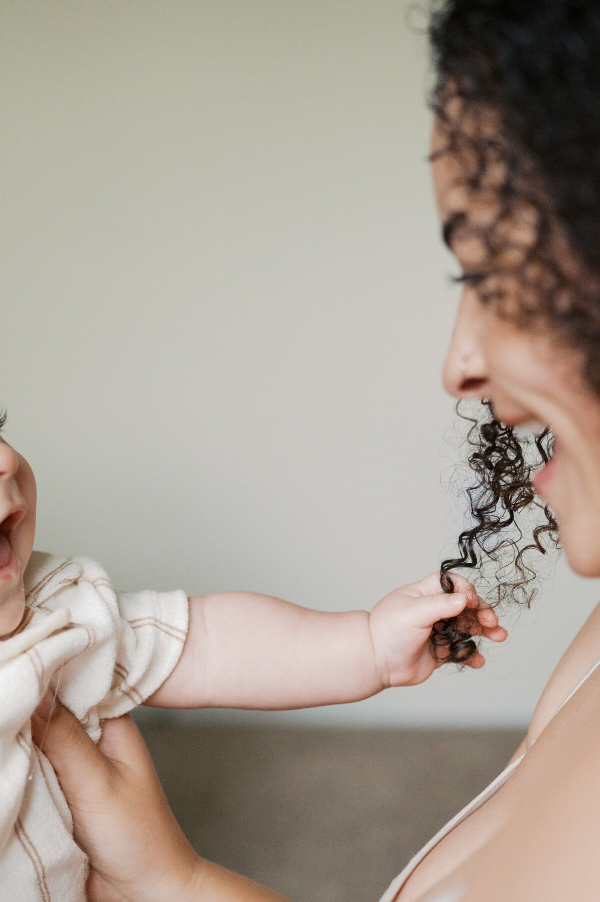 Dallas-Fort Worth family and newborn photographer