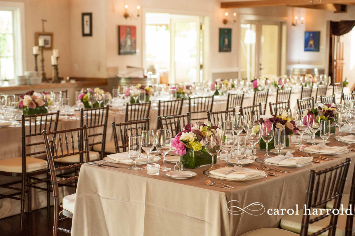 elegant dinner party with long tables in champagne linens and brown Chivari chairs, at Chateau Lill