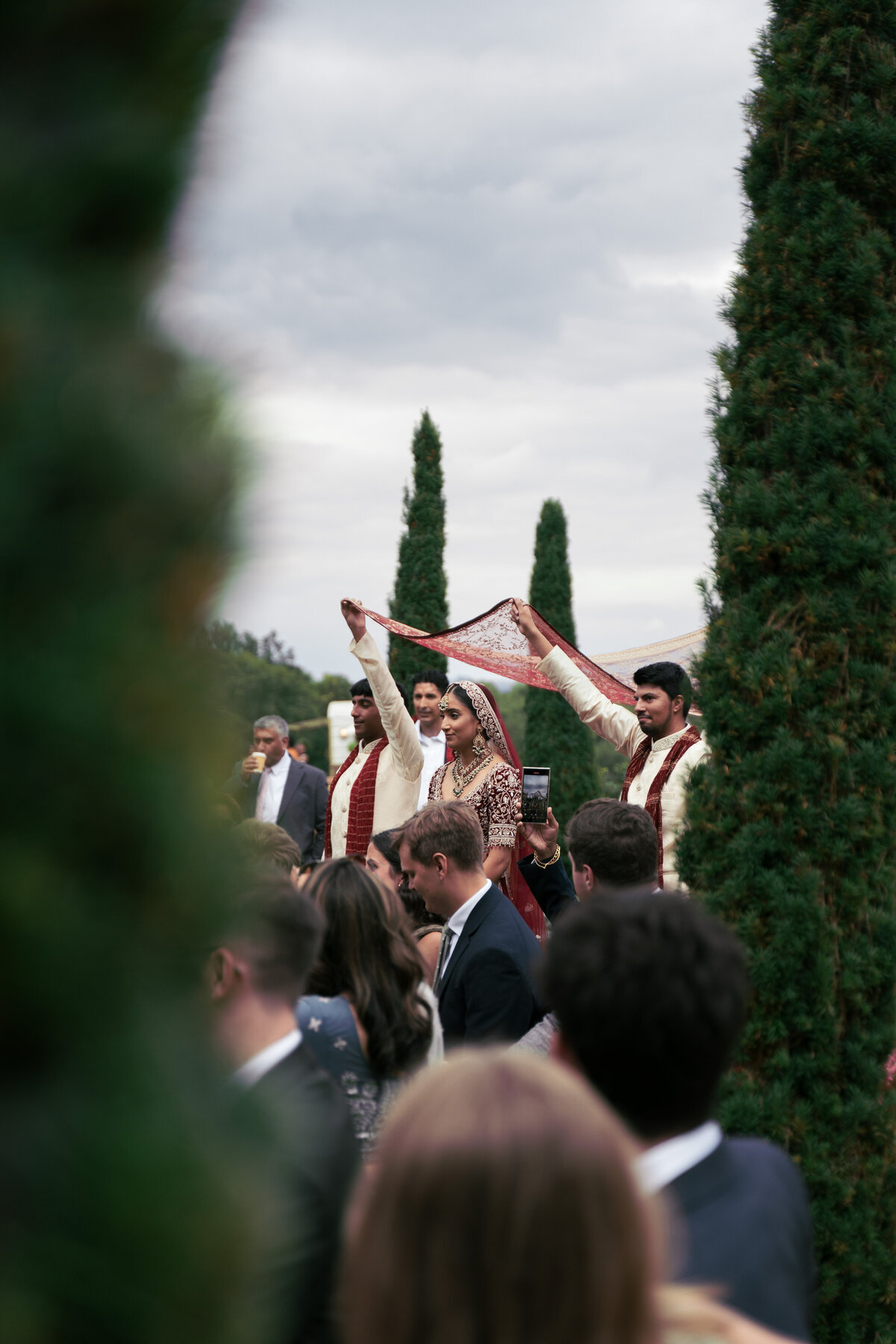 Indian wedding ceremony at Sezincote