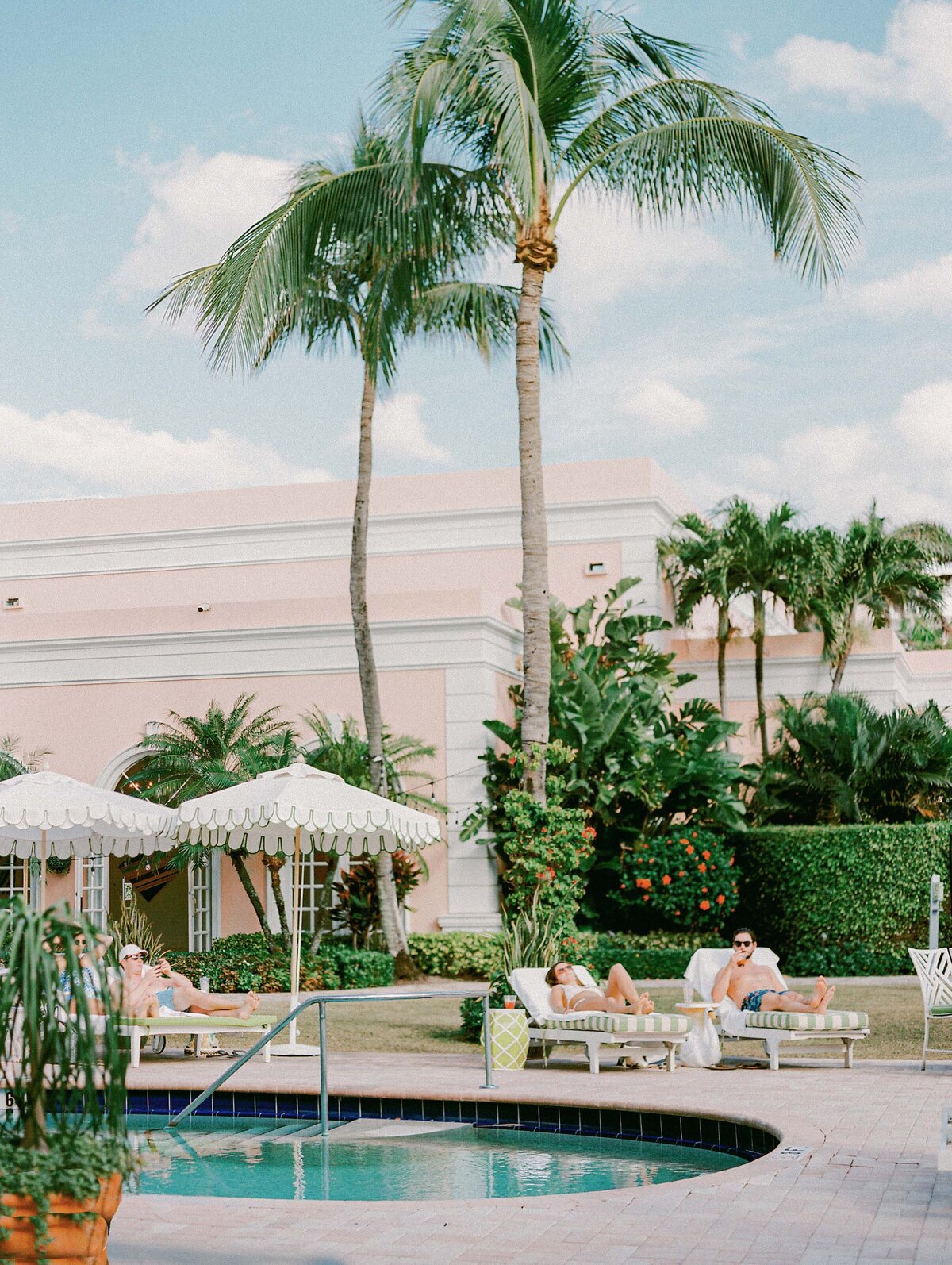 04PalmBeach_Edited888Ashton_Evan_Wedding85FilmSelects_Ashton_Evan170235RLwo011511-R7-016-2