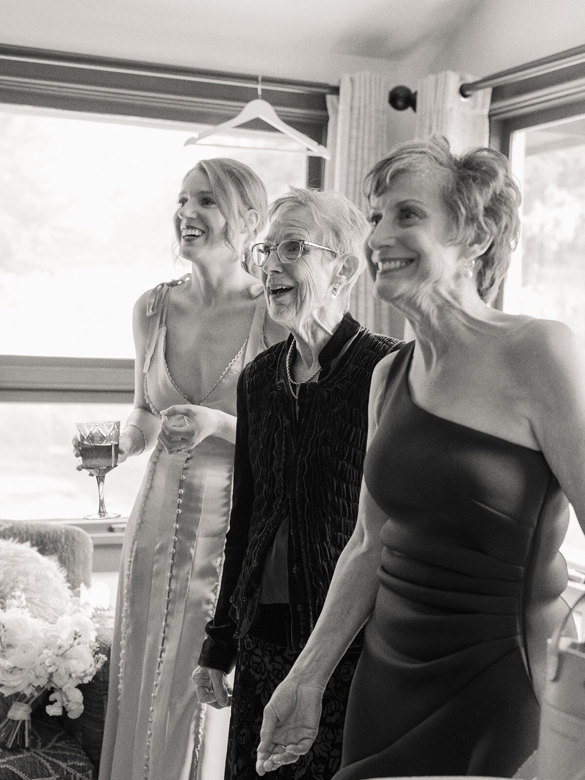 Lauren & Mac Bride Getting Ready-94-2