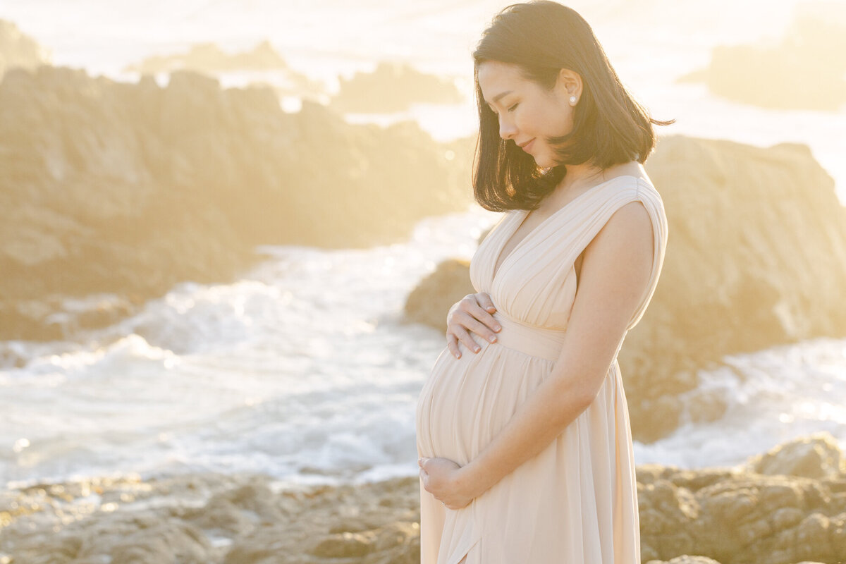 PERRUCCIPHOTO_PEBBLE_BEACH_FAMILY_MATERNITY_SESSION_34
