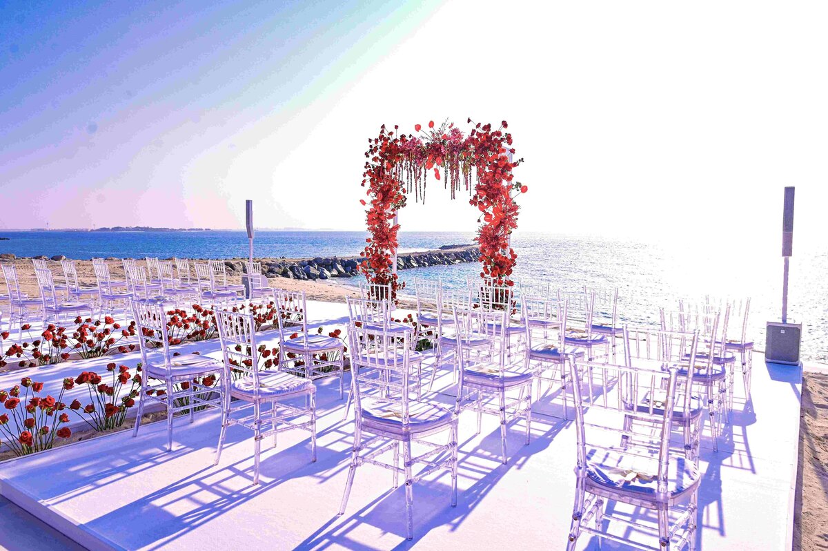 rock-your-event-wedding-styling-planner-designer-dubai-UAE-red-gold-coastal-luxury-wedding