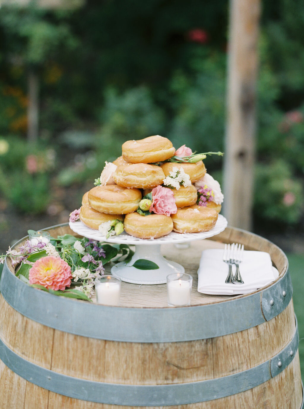 dessert floral decor