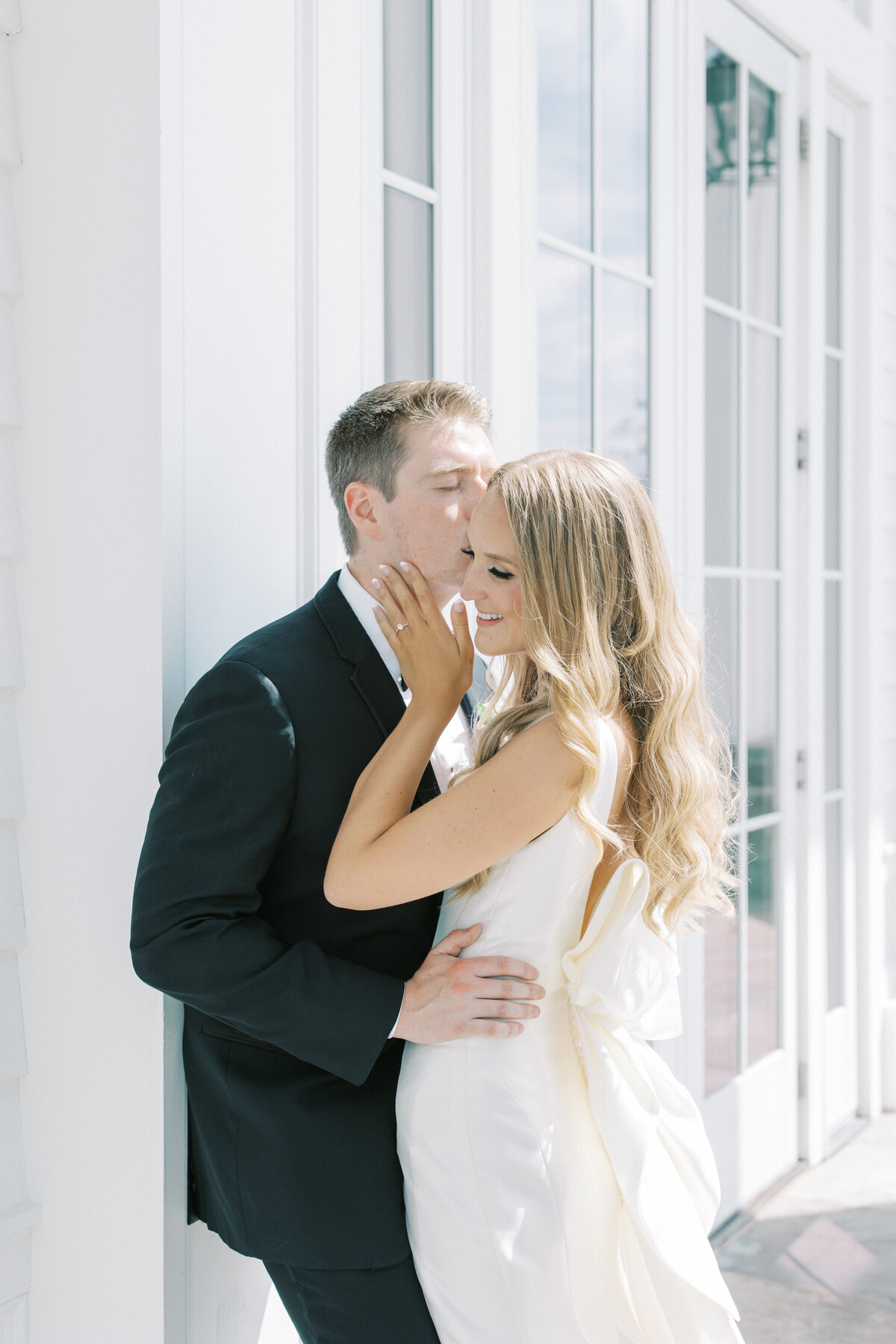 Molly Sue Photography New Jersey + East Coast Wedding Photographer Romantic Imagery Engagement Lifestyle Heirloom Wedding Albums45