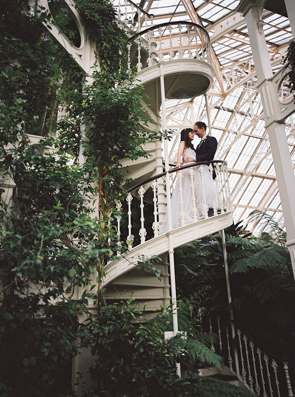 Luxury Kew Gardens Wedding (93)