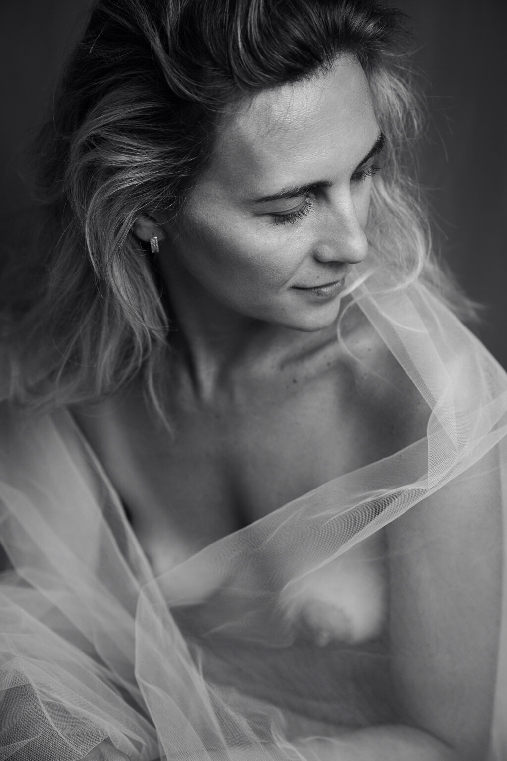 professional-boudoir-photographer-lizlebed