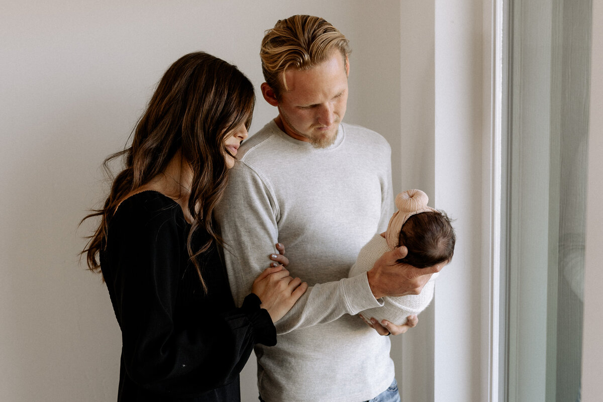 mary-wiebe-newborn-session (8)