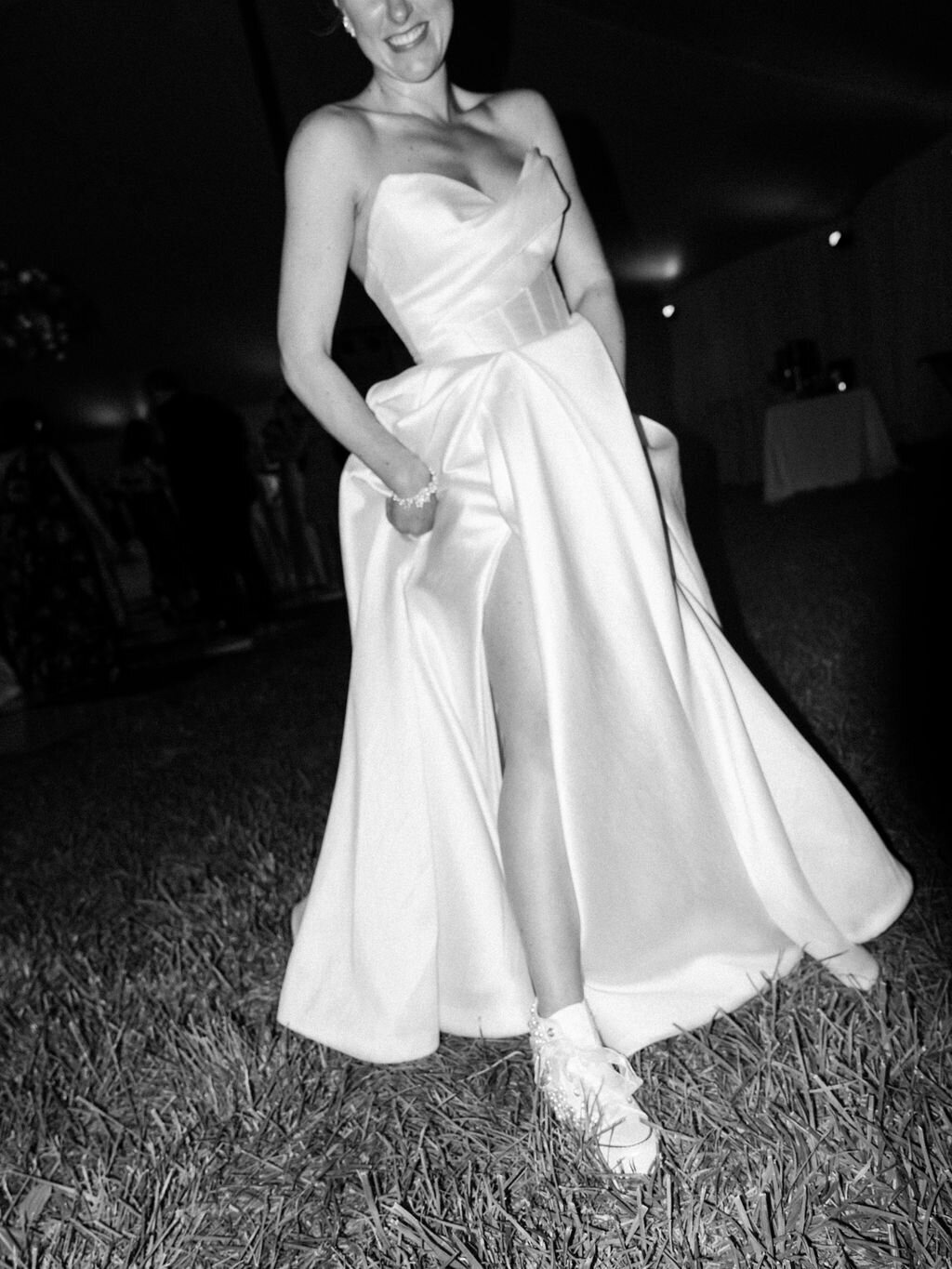 NikkiSanterre_EastCoastPrivateEstateWeddingPhotographer_Caroline&Ben-185