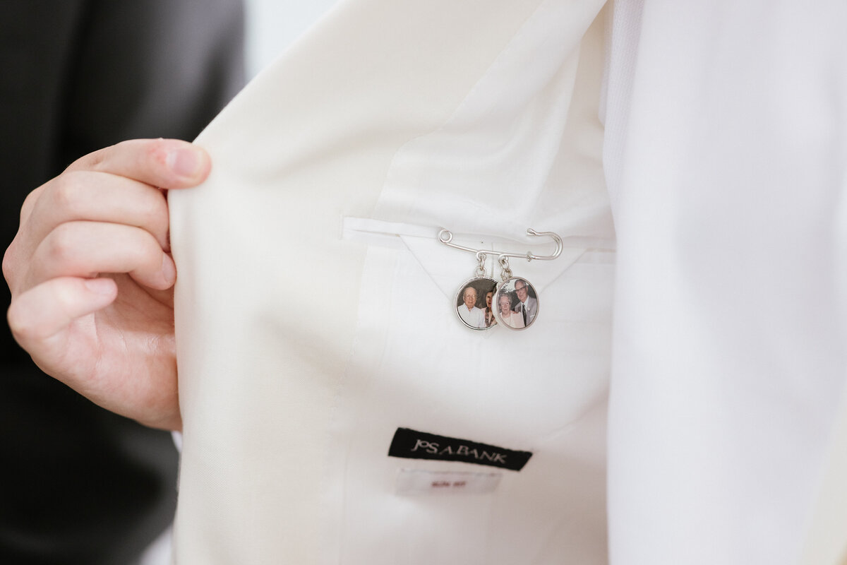 Sneakpeek-JenFarielloPhotography-17