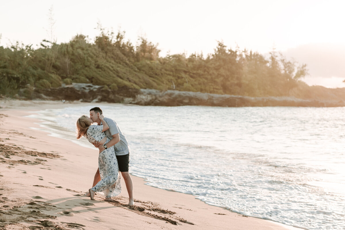 kisses photography in Maui