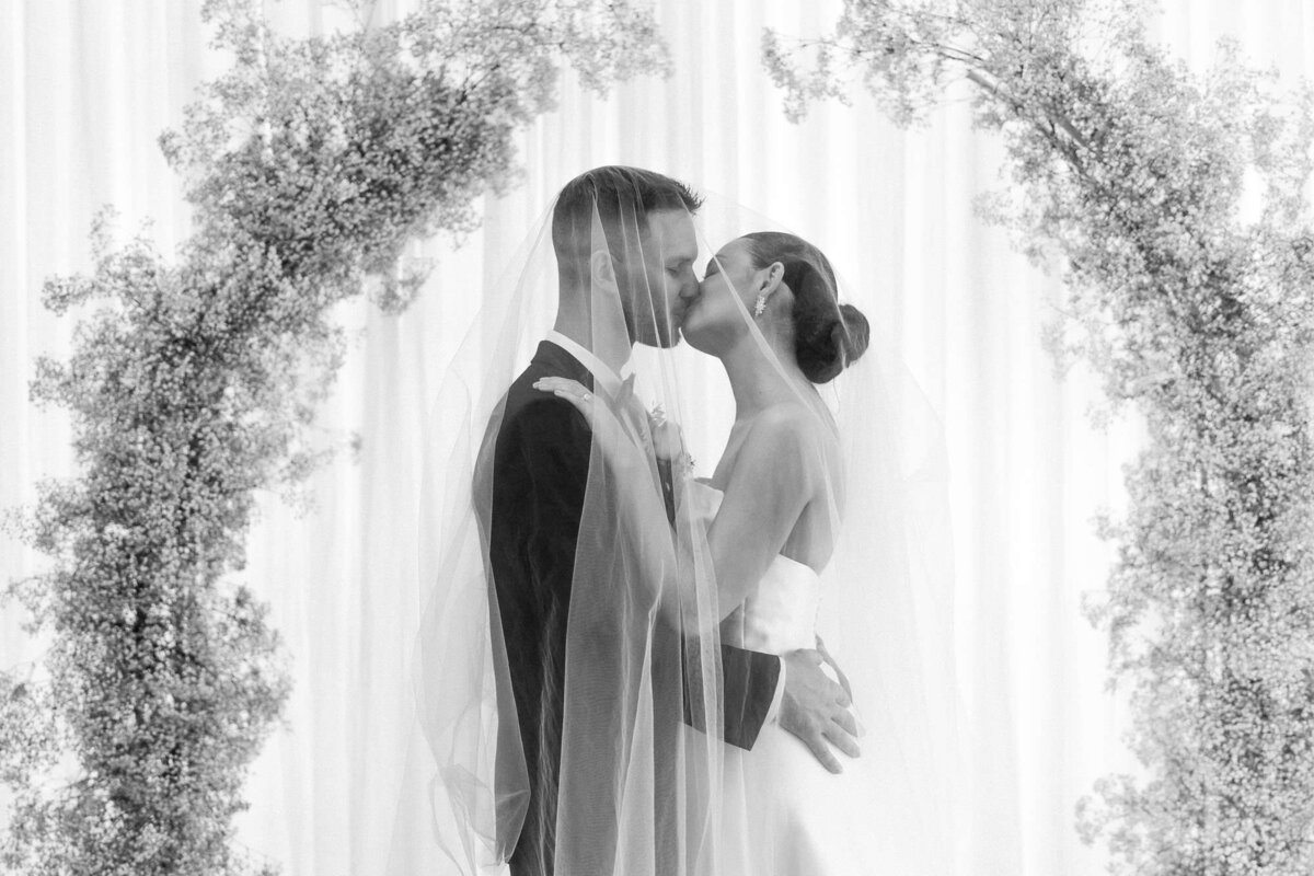 peta-lachlan-fredericks-wedding-702